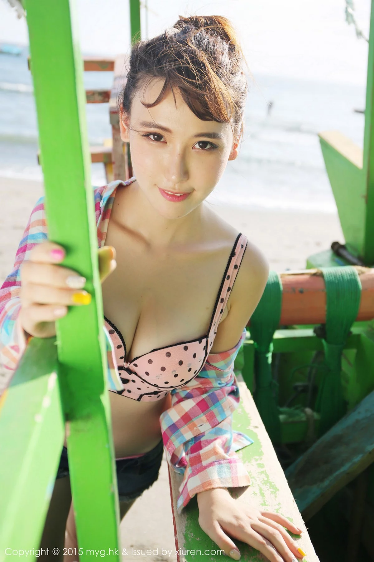 ytw9.com[MyGirl美媛馆]Vol.158_嫩模熊吖BOBO龙目岛第四套红色圆点比基尼完美诱惑62P