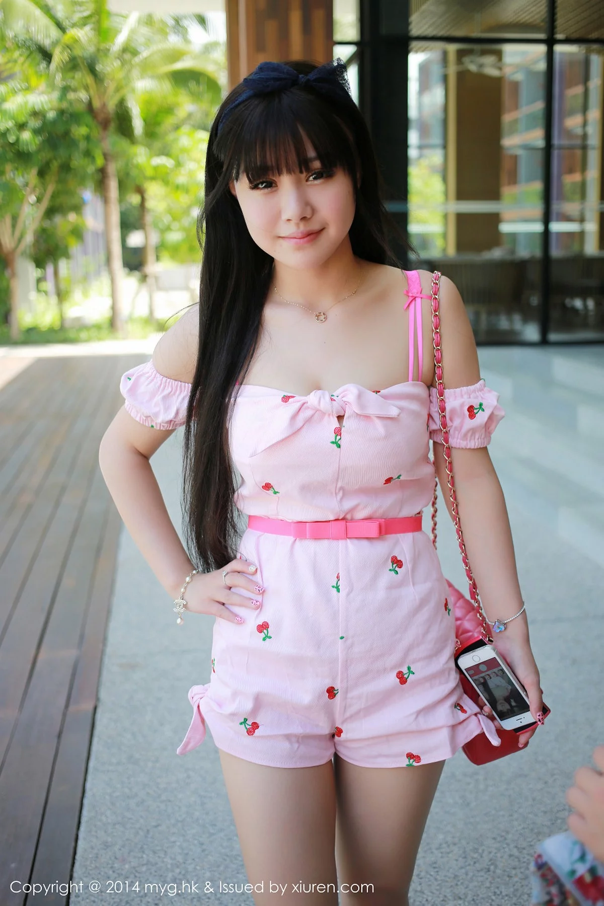 ytw9.com[MyGirl美媛馆]Vol.016_嫩模Barbie可儿海边清凉花色比基尼爆乳诱惑写真110P