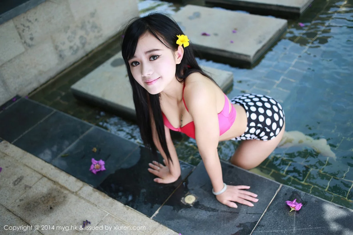 ytw9.com[MyGirl美媛馆]Vol.012_嫩模女神toro羽住三亚旅拍豪乳翘臀性感内衣系列125P