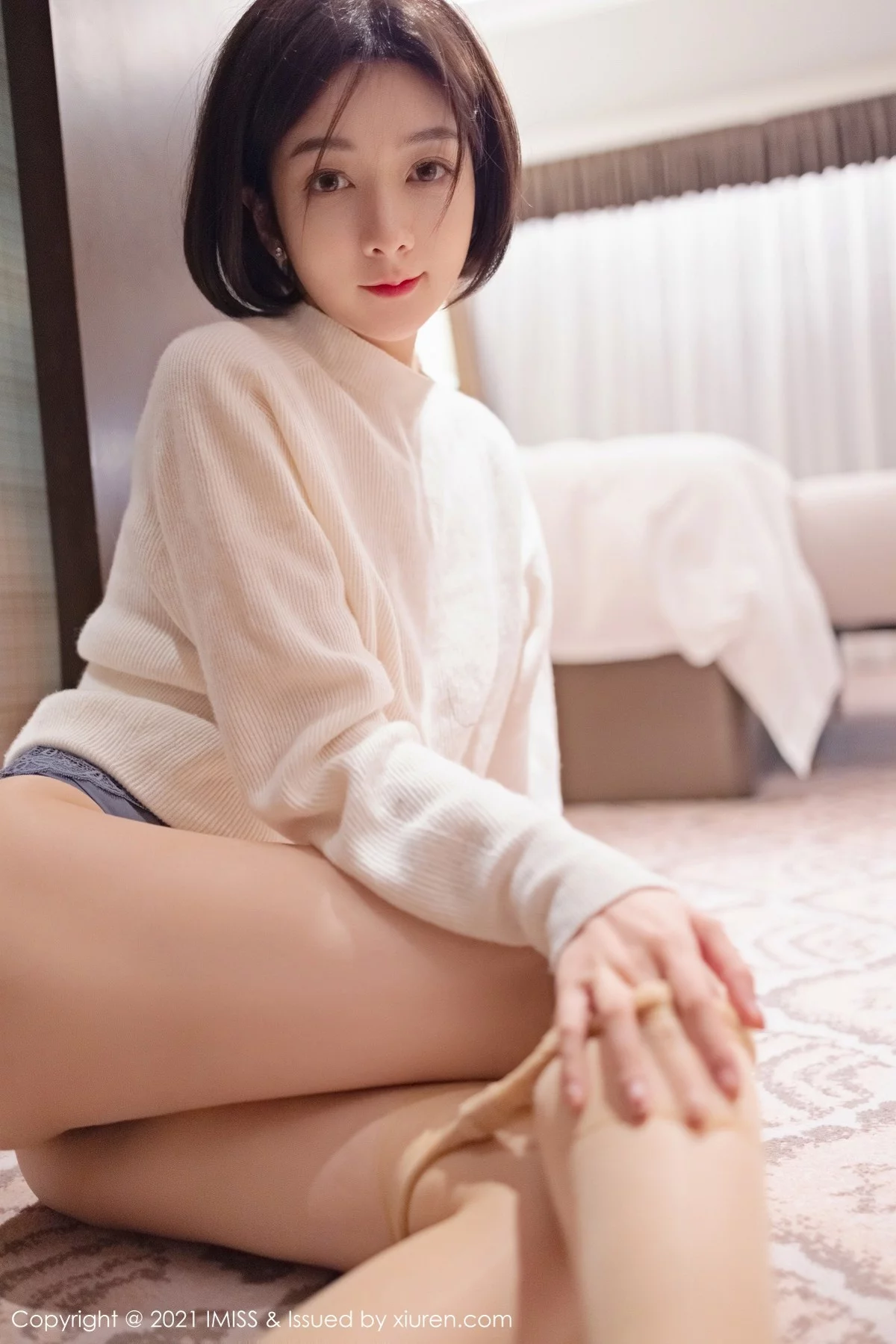 ytw9.com[IMISS爱蜜社]Vol.575_女神Angela00职场制服主题私房浴室粉色睡衣湿身诱惑写真54P