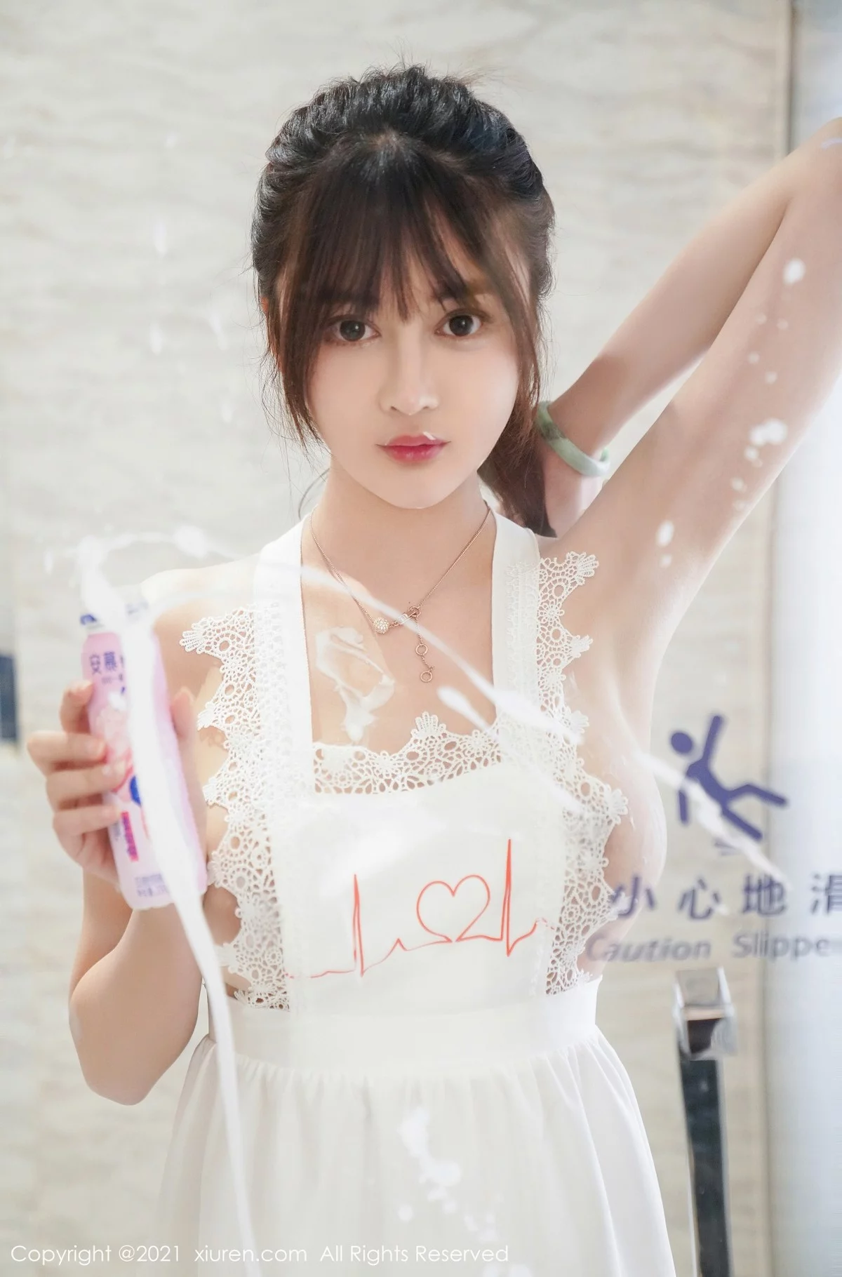 ytw9.com[XiuRen秀人网]No.3302_嫩模萌奈子白色情趣内衣主题私房真空露火辣身材极致诱惑写真40P