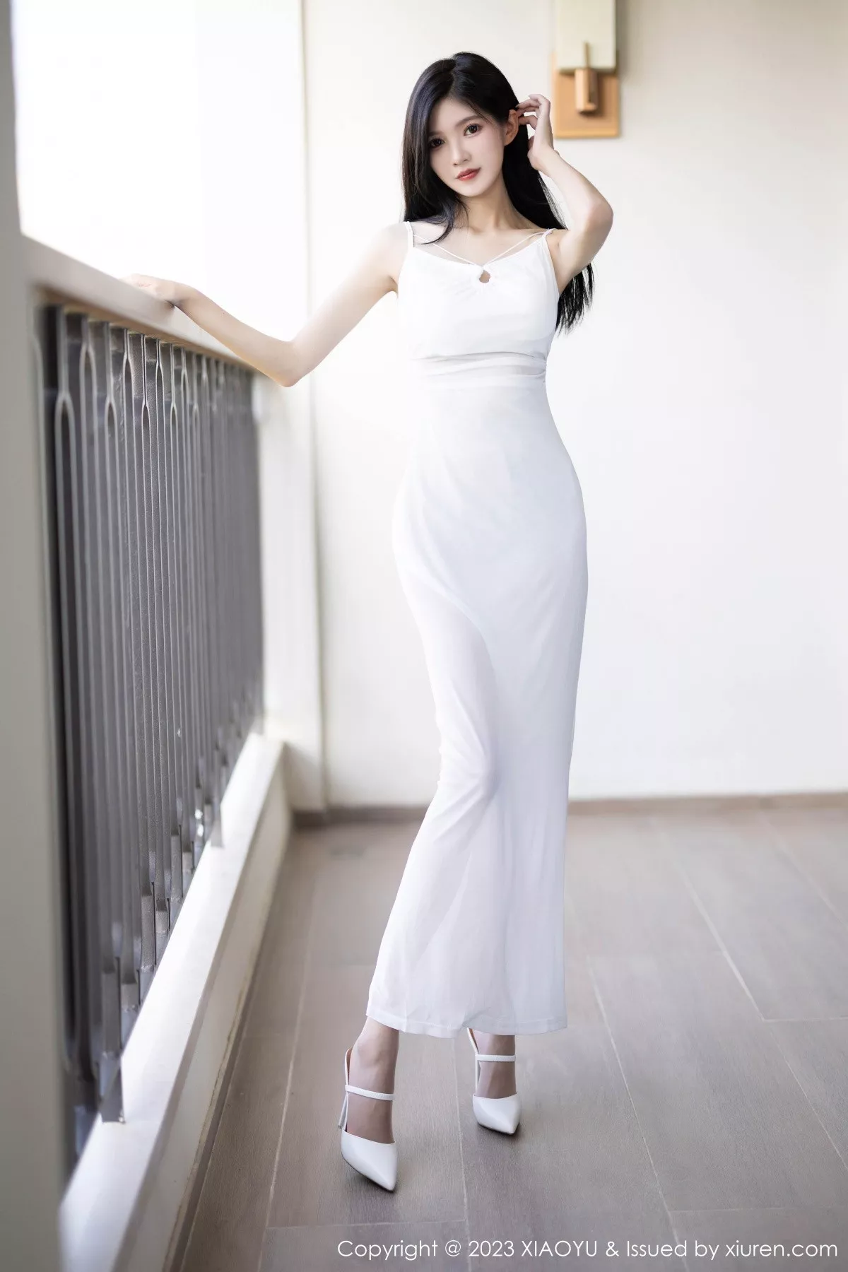 Xrmnw.Com[XiaoYu画语界]Vol.1136_模特程程程性感白色长裙+牛仔布比基尼服饰秀曼妙身姿诱惑写真82P
