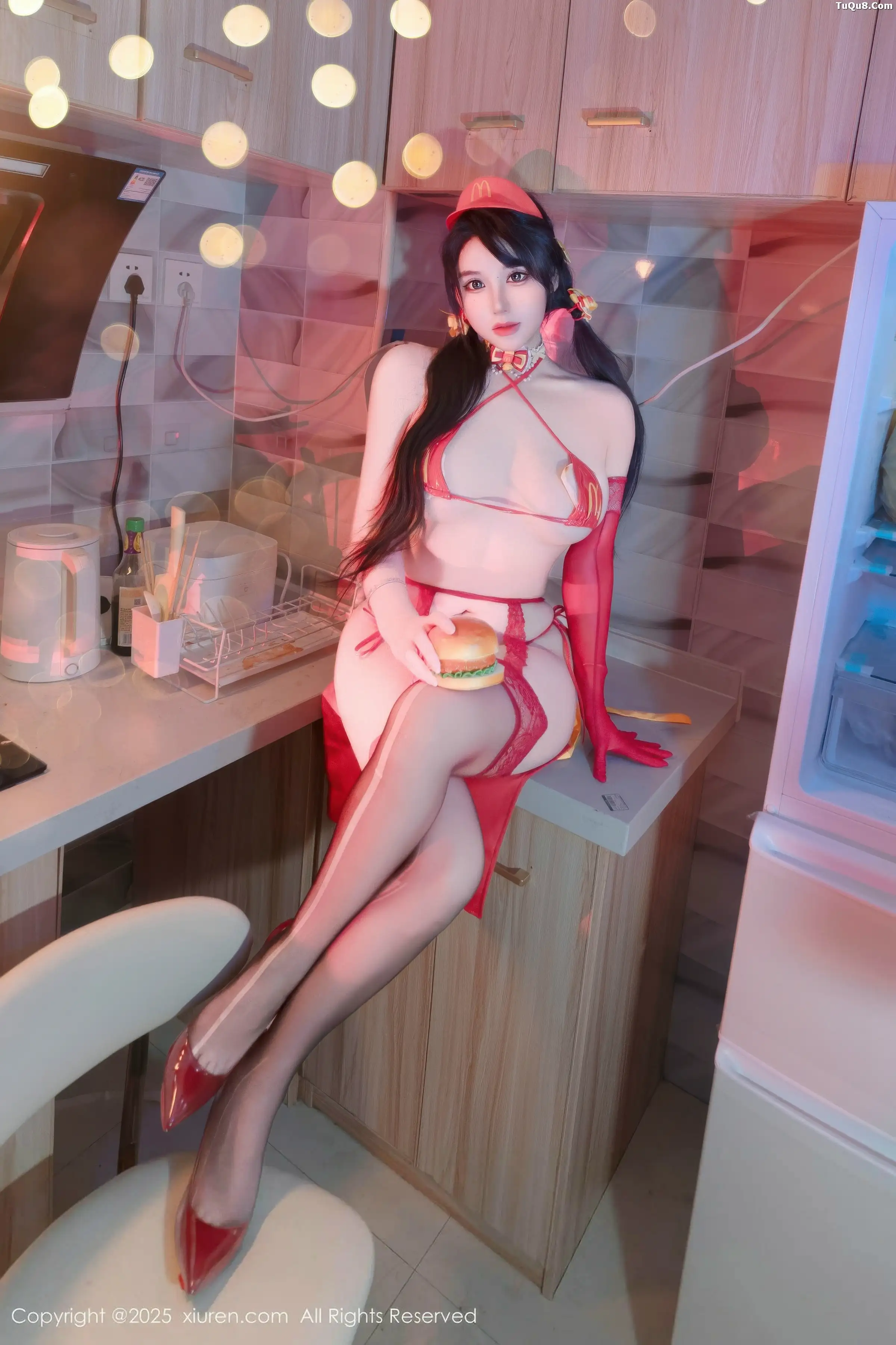 Xrmnw.Vip_汐汐爱吃草莓_写真